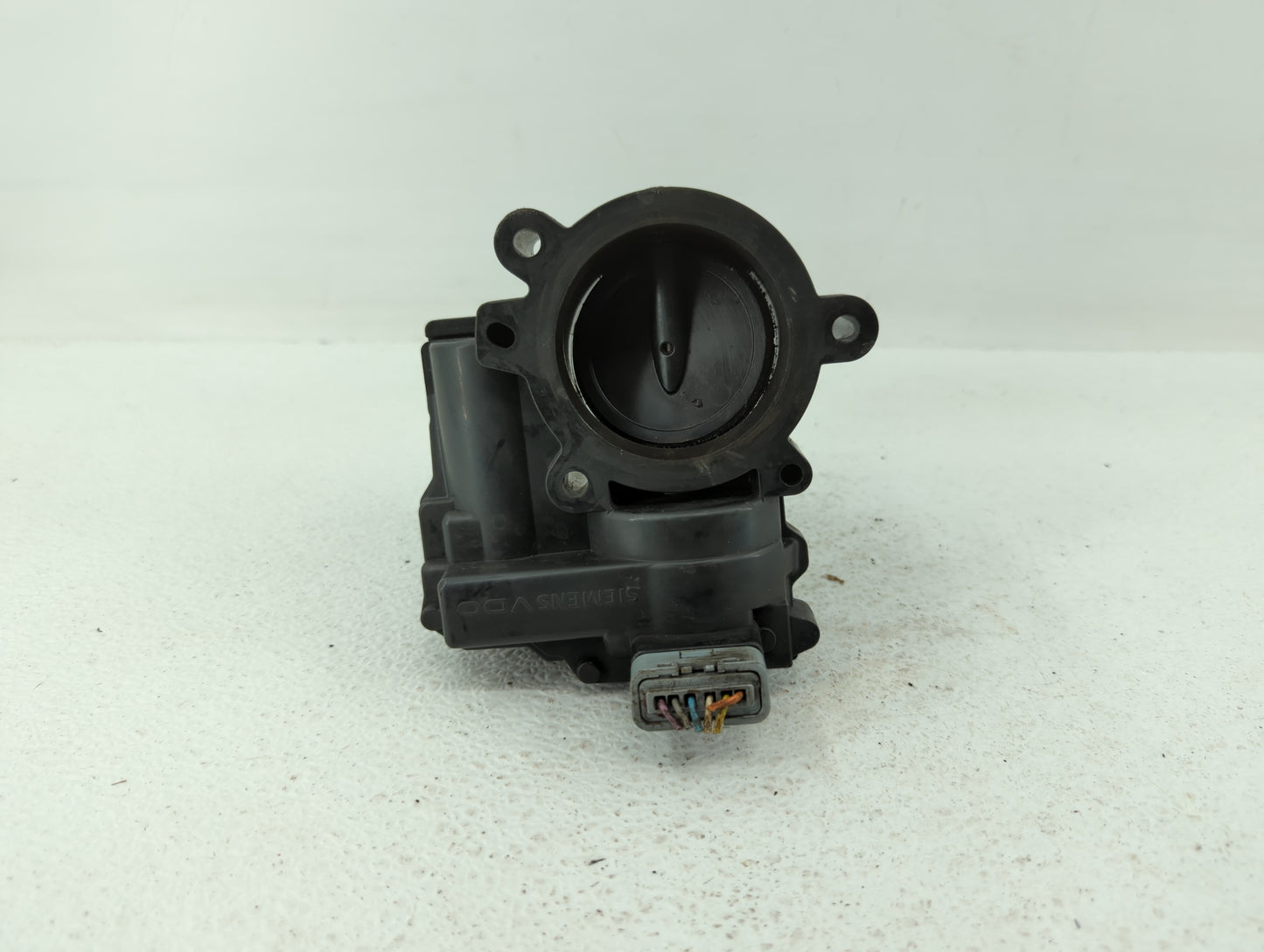2008 Mini Cooper Throttle Body P/N:757669780 7557222 Fits OEM Used Auto Parts - Oemusedautoparts1.com