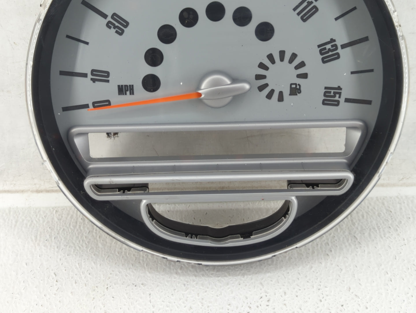 2008-2010 Mini Cooper Instrument Cluster Speedometer Gauges P/N:9 139 513 9 201 405, 9 178 744, 9 125 936 Fits Fits 2008 200
