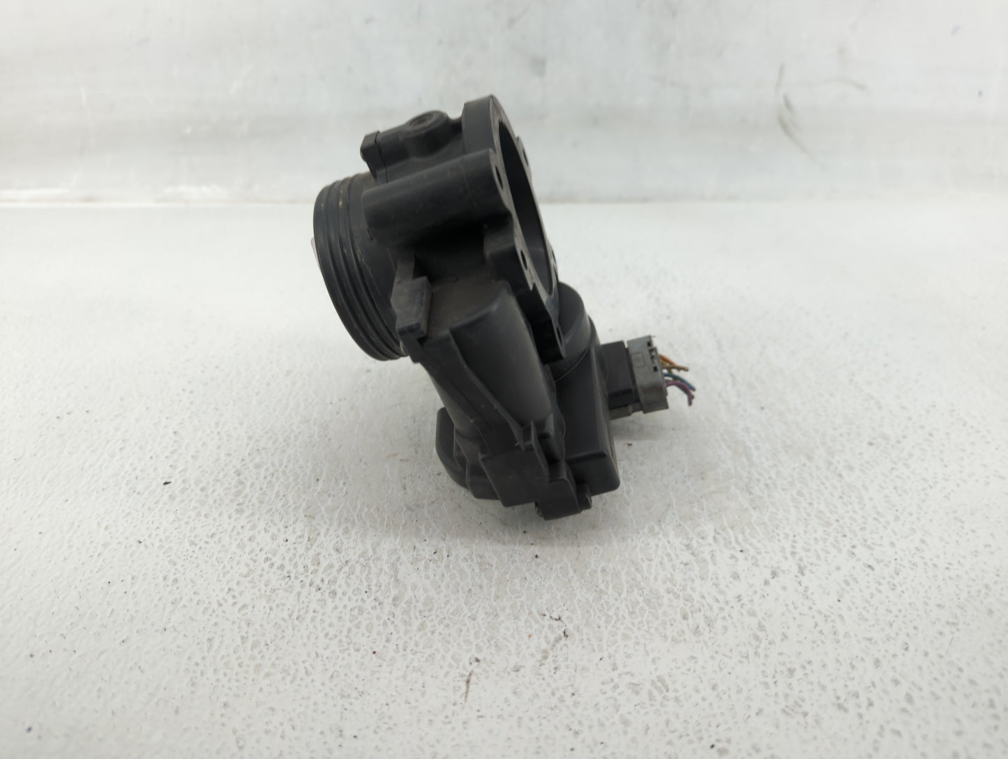 2008 Mini Cooper Throttle Body P/N:757669780 7557222 Fits OEM Used Auto Parts - Oemusedautoparts1.com