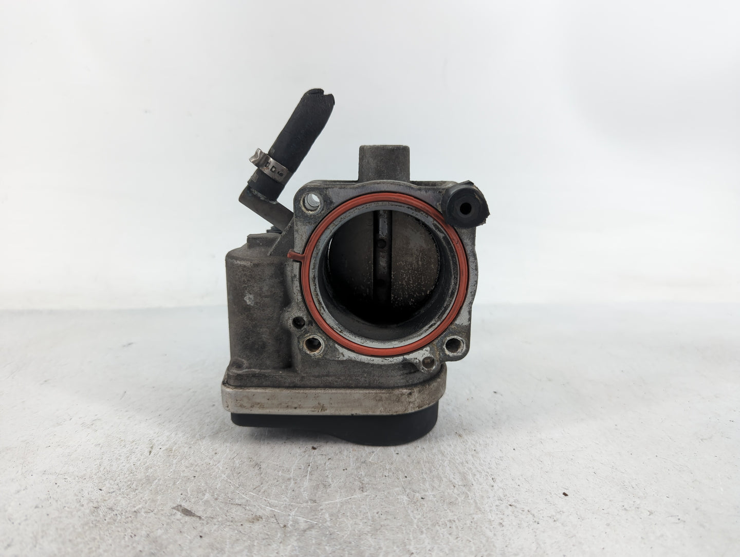 2008 Mini Cooper Throttle Body P/N:1354 1503 358-03 Fits OEM Used Auto Parts - Oemusedautoparts1.com