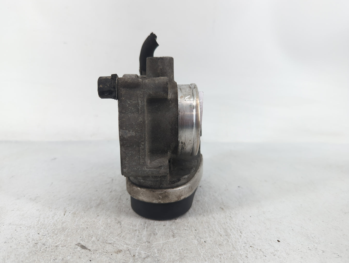 2008 Mini Cooper Throttle Body P/N:1354 1503 358-03 Fits OEM Used Auto Parts - Oemusedautoparts1.com