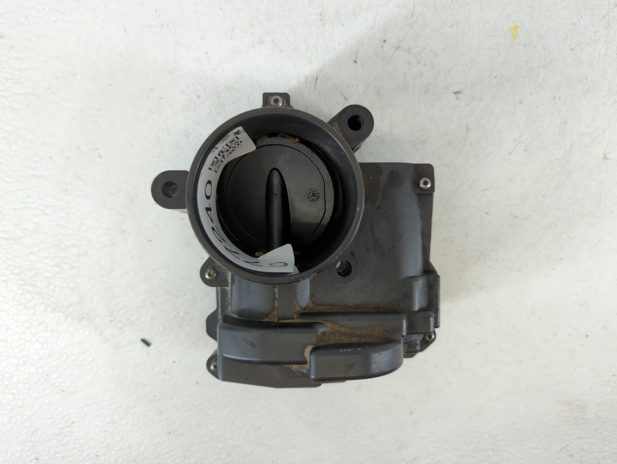 2007-2008 Mini Cooper Throttle Body P/N:7576697 80-02 Fits Fits 2007 2008 OEM Used Auto Parts - Oemusedautoparts1.com