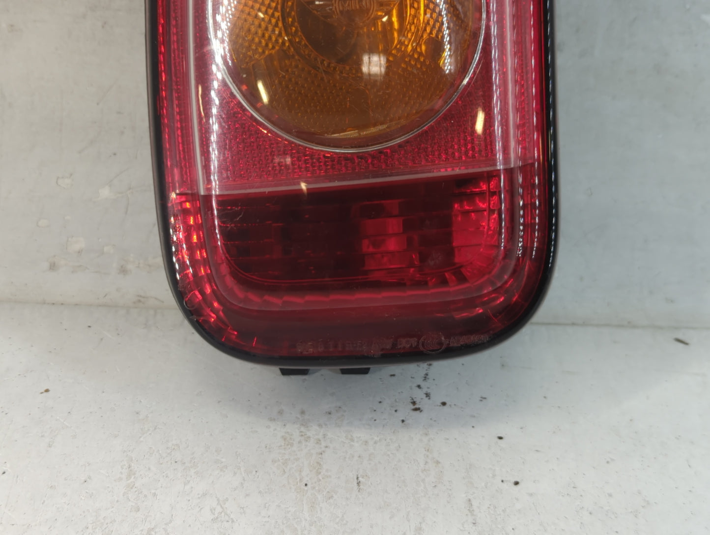 2008 Mini Cooper Tail Light Assembly Driver Left OEM P/N:2754529 Fits OEM Used Auto Parts - Oemusedautoparts1.com