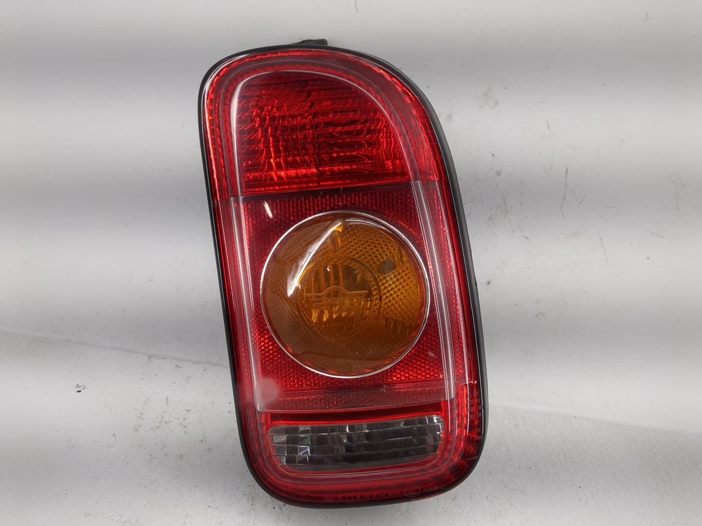 2008 Mini Cooper Clubman Tail Light Assembly Passenger Right OEM P/N:03.384.50 03.384.00, 7167412 Fits Fits 2009 2010 OEM Us
