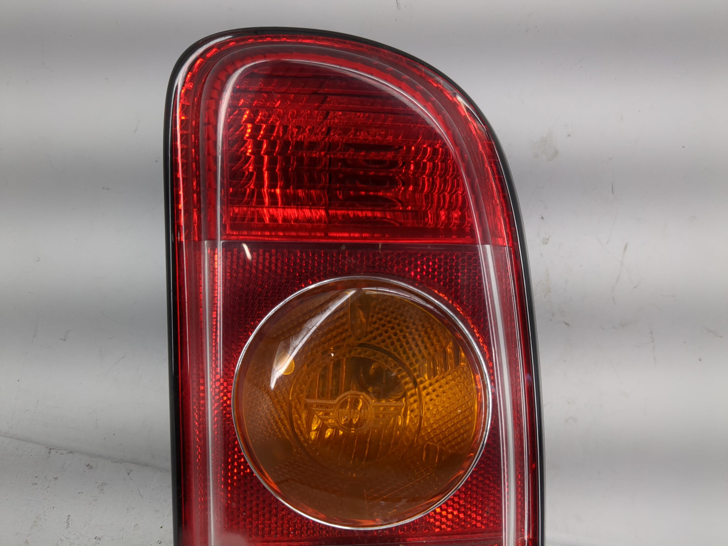 2008 Mini Cooper Clubman Tail Light Assembly Passenger Right OEM P/N:03.384.50 03.384.00, 7167412 Fits Fits 2009 2010 OEM Us