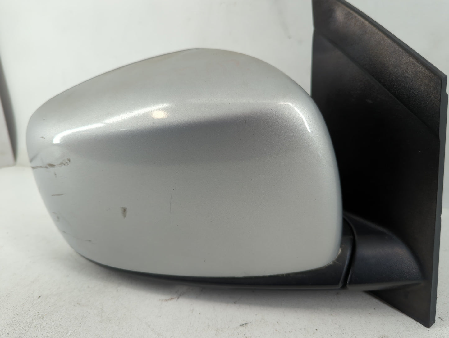 2008 Mini Cooper Countryman Driver Side View Mirror - Left Door Mirror OEM Used - Oemusedautoparts1.com