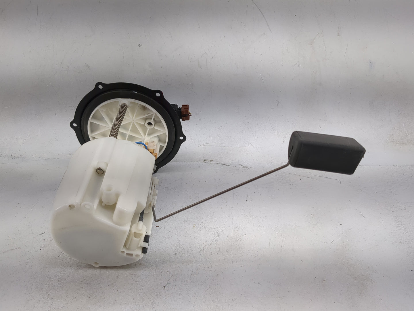 2008-2015 Mitsubishi Lancer Electrical Gas Fuel Pump Assembly - Oemusedautoparts1.com