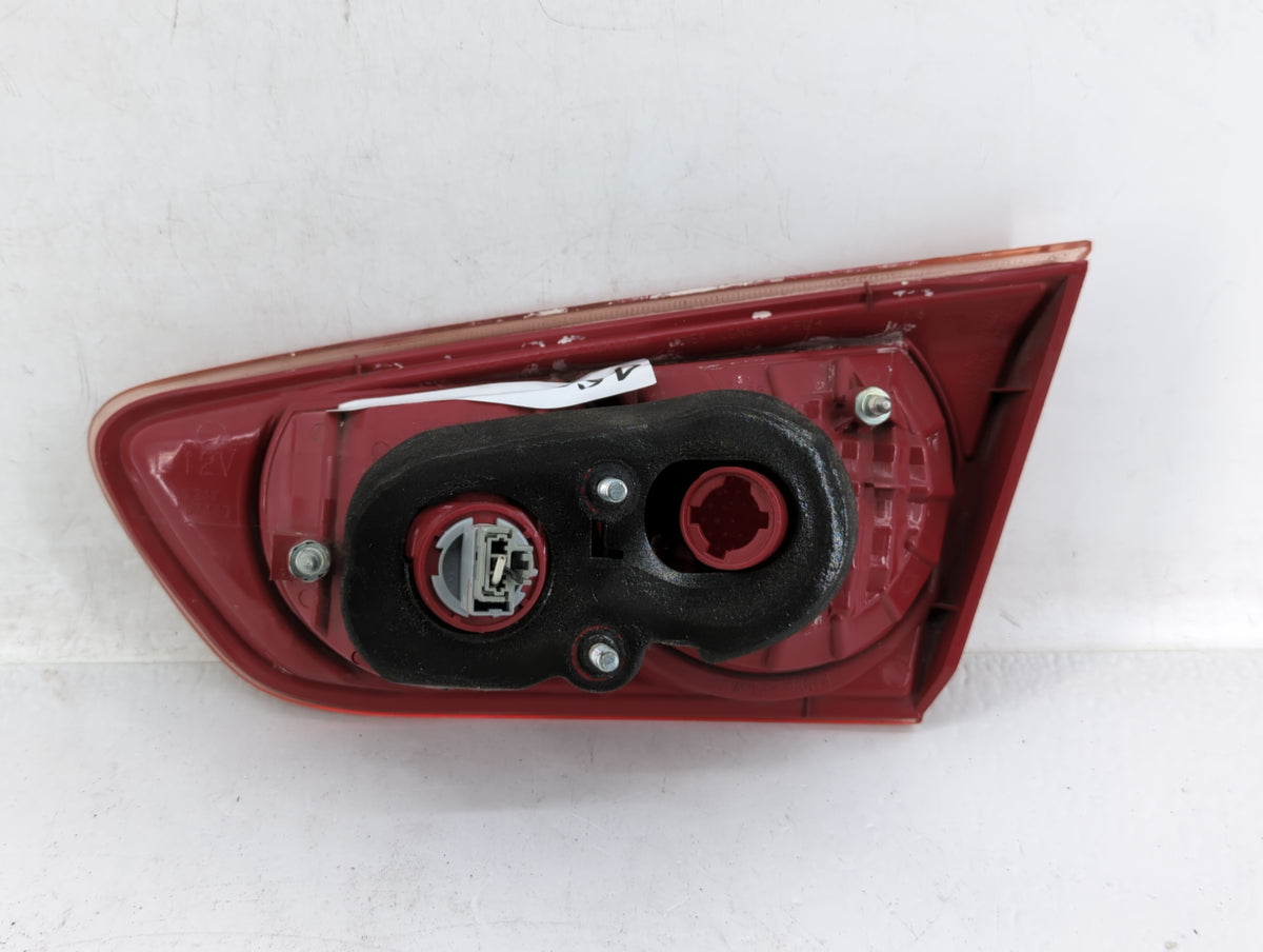 2008 Mitsubishi Lancer Driver Left Side Deck Lid Mounted Tail Light 462386 - Oemusedautoparts1.com