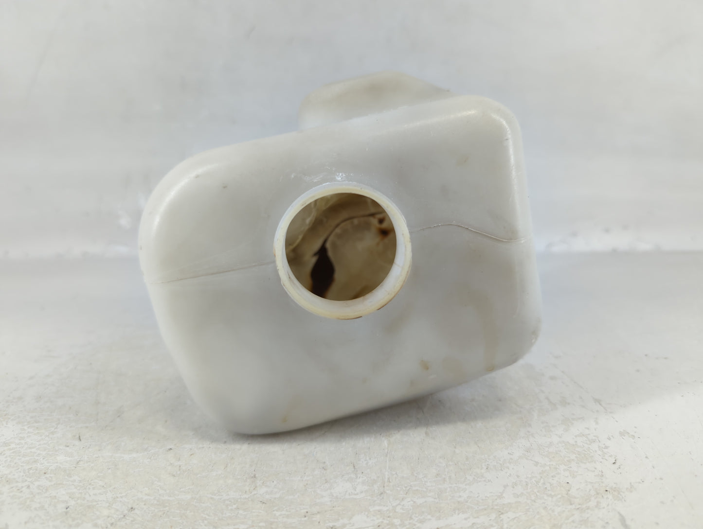 2008 Mitsubishi Lancer Windshield Washer Fluid Reservoir Bottle Oem - Oemusedautoparts1.com