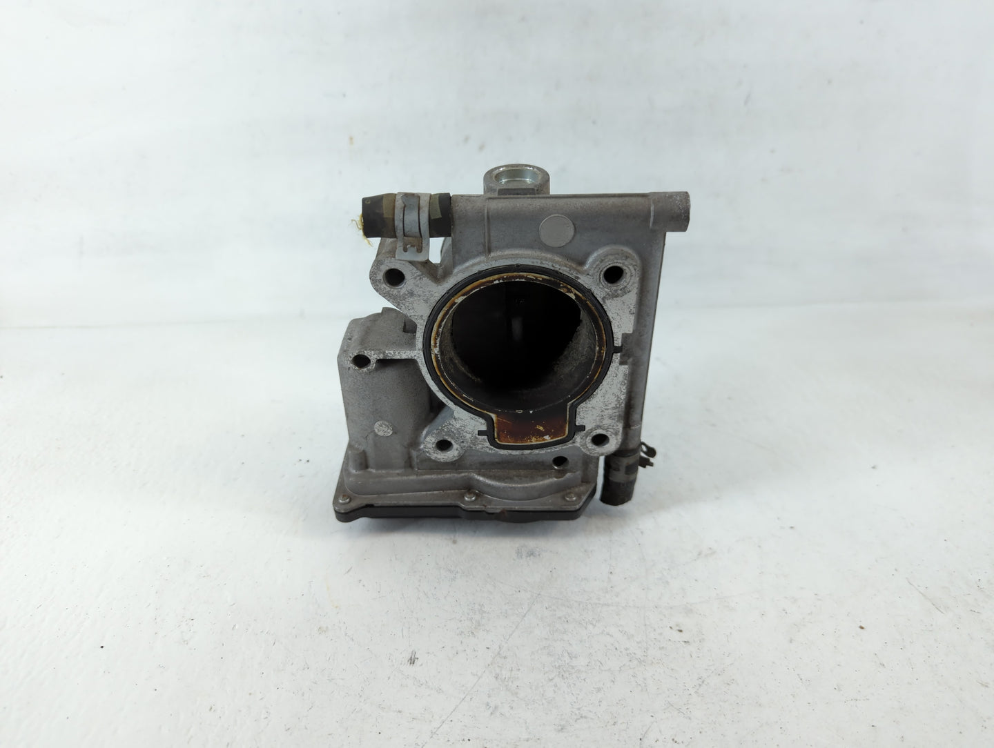 2008 Mitsubishi Lancer Throttle Body P/N:6E5G-A P981N Fits OEM Used Auto Parts - Oemusedautoparts1.com