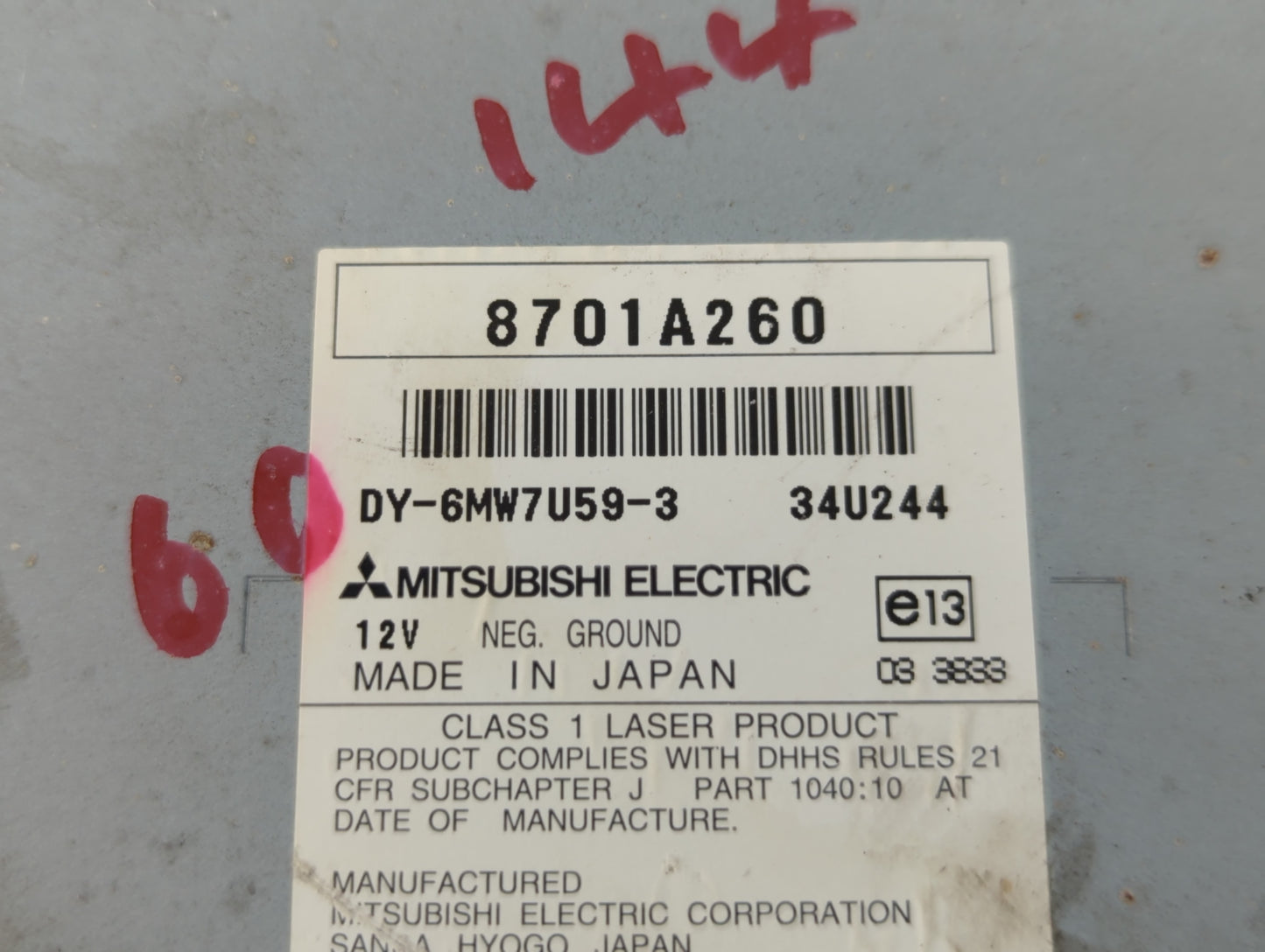 2007-2013 Mitsubishi Outlander Am Fm Cd Player Radio Receiver - Oemusedautoparts1.com