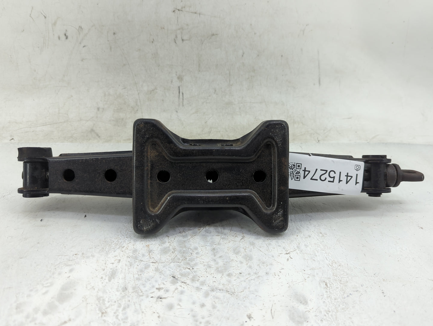 2008 Nissan 350z Spare Scissor Car Jack - Oemusedautoparts1.com