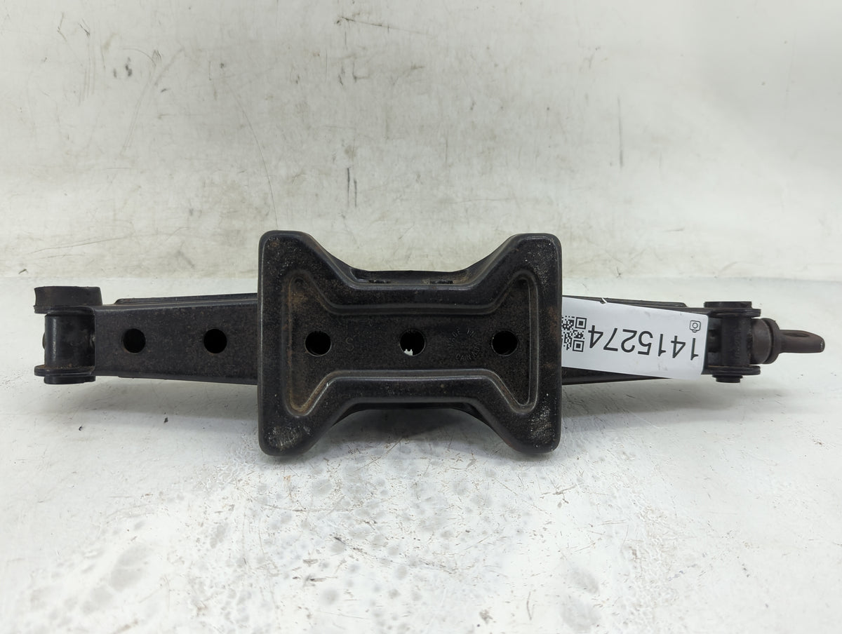 2008 Nissan 350z Spare Scissor Car Jack 1415274 - Oemusedautoparts1.com