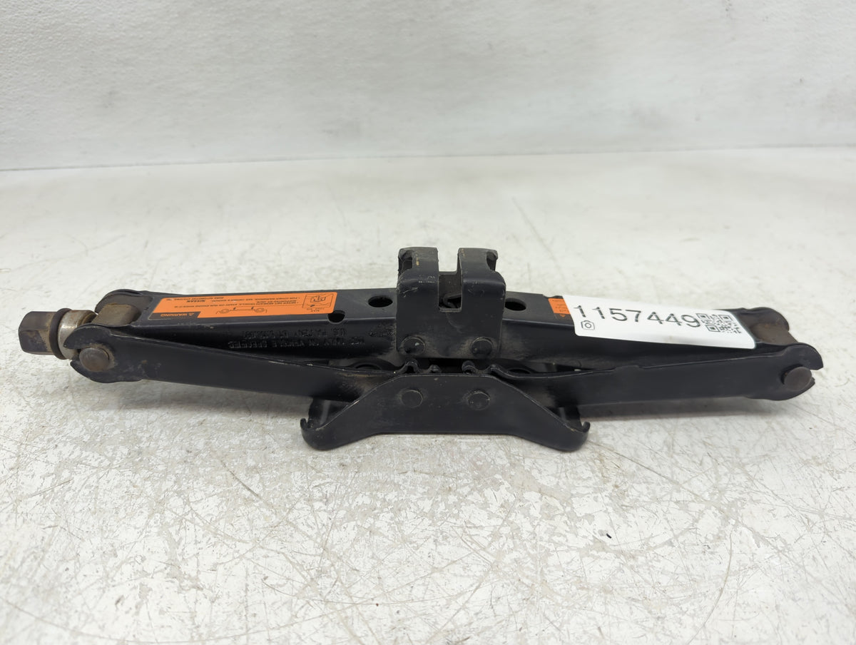 2008 Nissan Altima Spare Scissor Car Jack 1157449 - Oemusedautoparts1.com