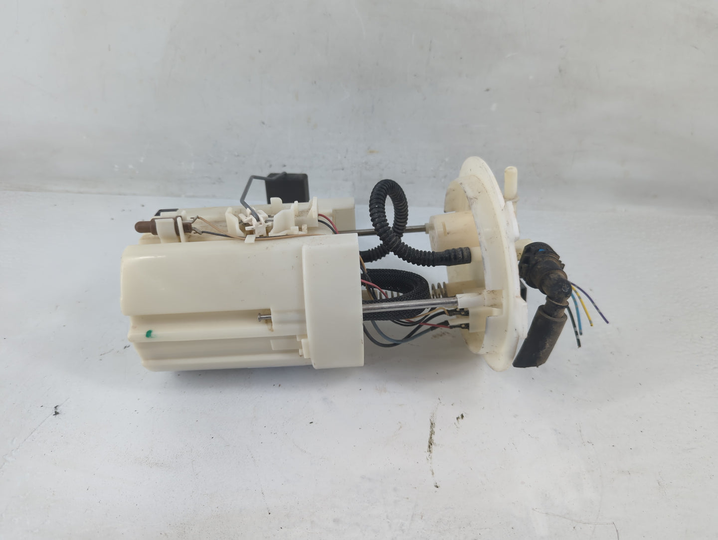 2007-2013 Nissan Altima Electrical Gas Fuel Pump Assembly - Oemusedautoparts1.com