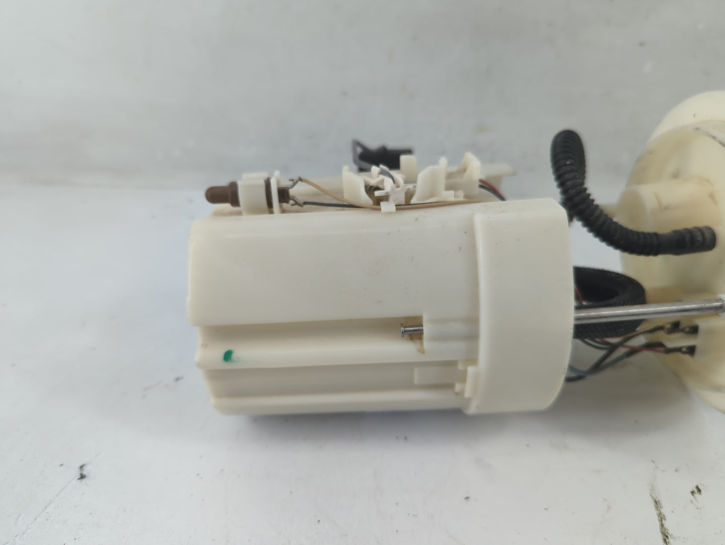 2007-2013 Nissan Altima Electrical Gas Fuel Pump Assembly - Oemusedautoparts1.com