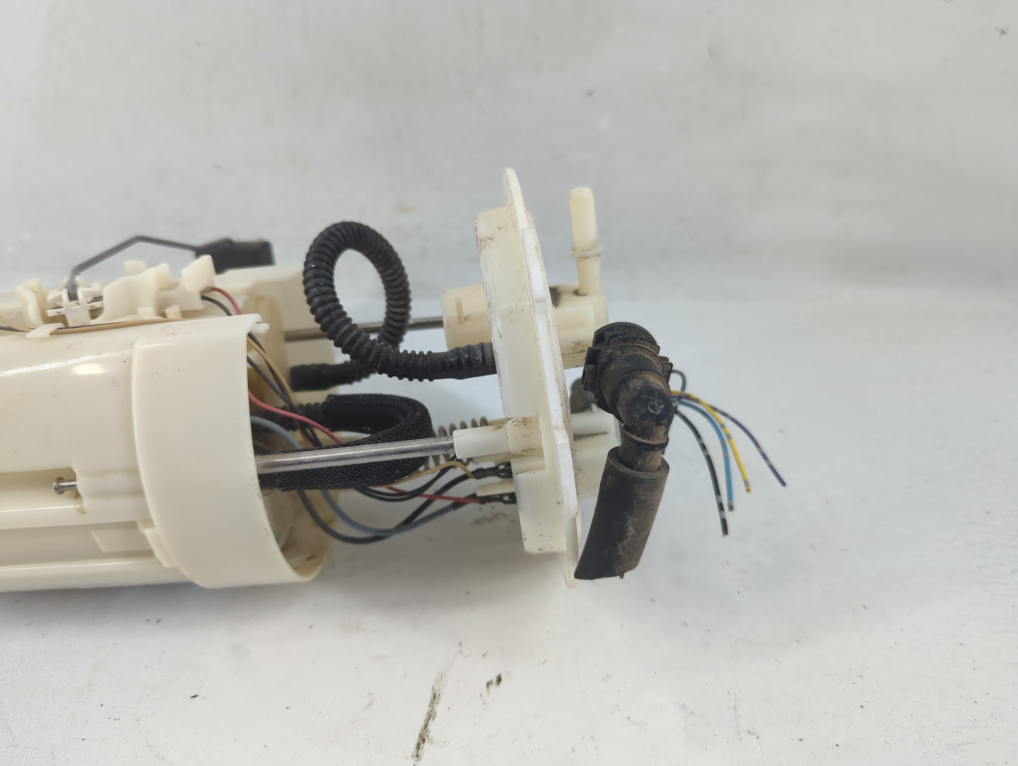 2007-2013 Nissan Altima Electrical Gas Fuel Pump Assembly - Oemusedautoparts1.com