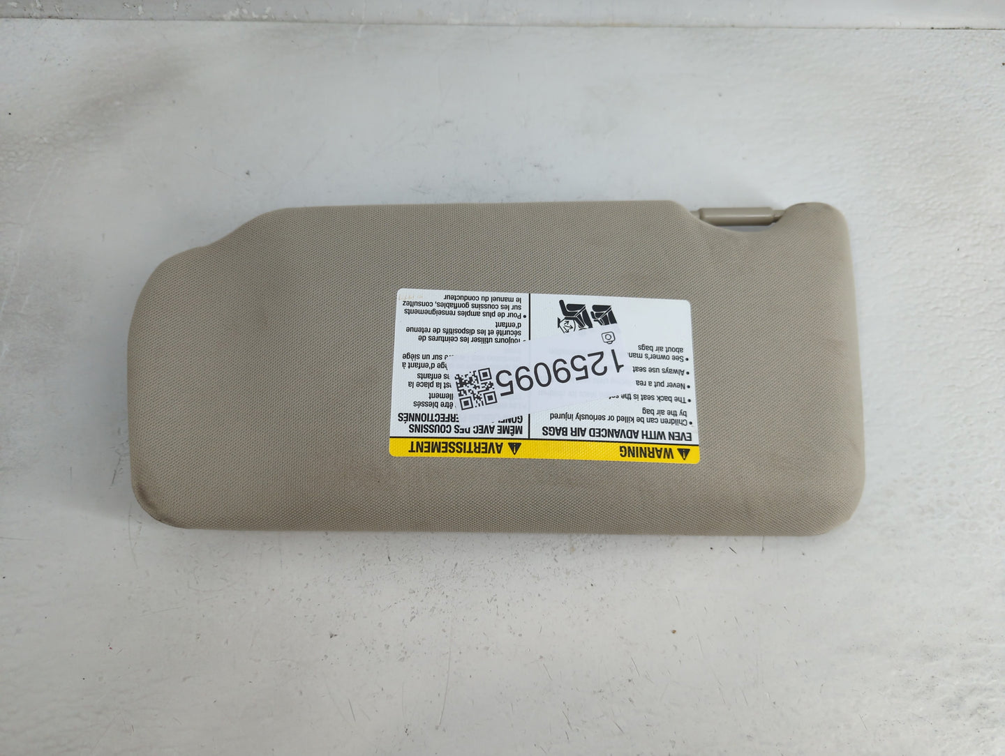 2007-2008 Nissan Altima Sun Visor Shade Replacement Passenger Right Mirror Fits Fits 2007 2008 OEM Used Auto Parts - Oemused