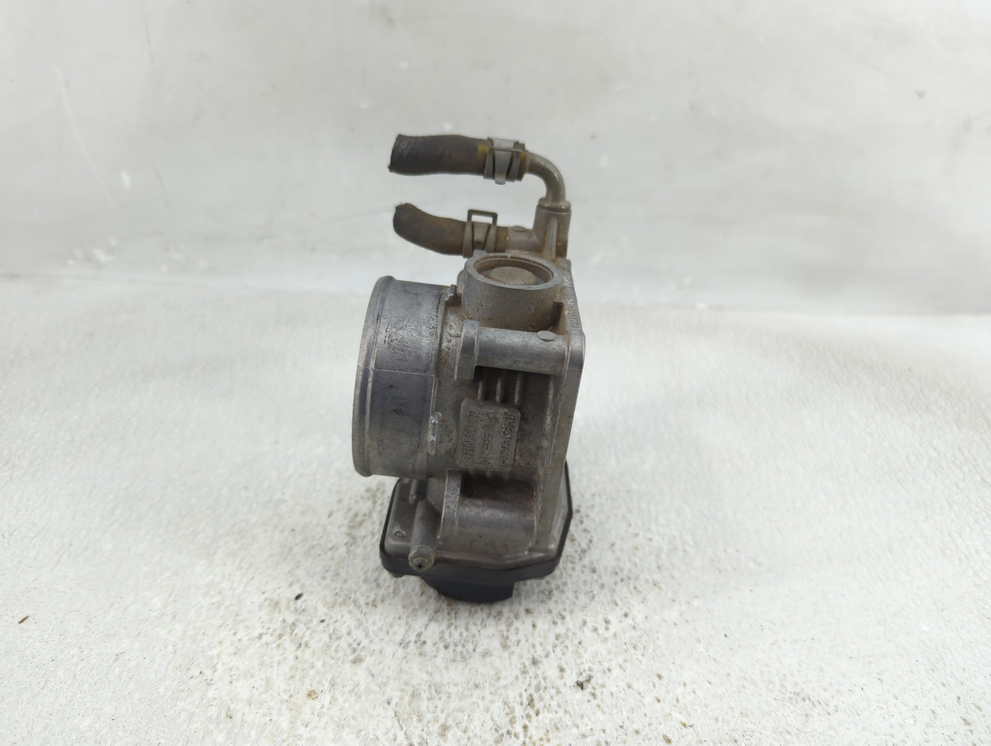 2007-2013 Nissan Altima Throttle Body Fits Fits 2007 2008 2009 2010 2011 2012 2013 OEM Used Auto Parts - Oemusedautoparts1.c