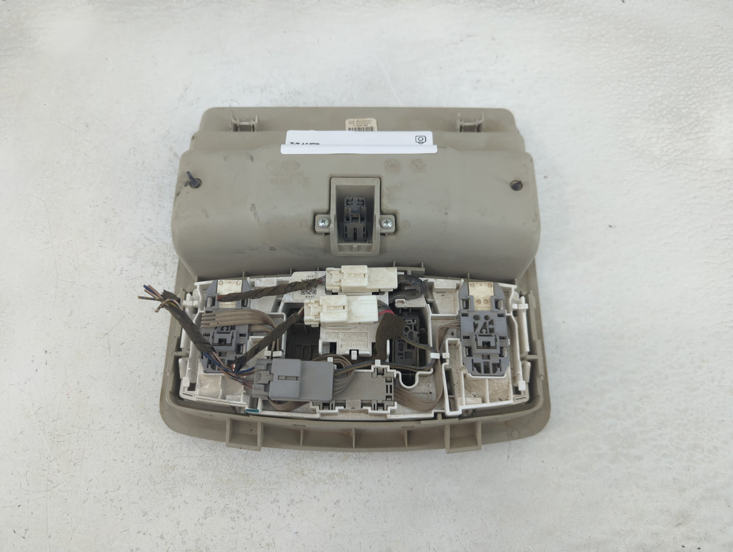 2008 Nissan Altima Overhead Roof Console - Oemusedautoparts1.com