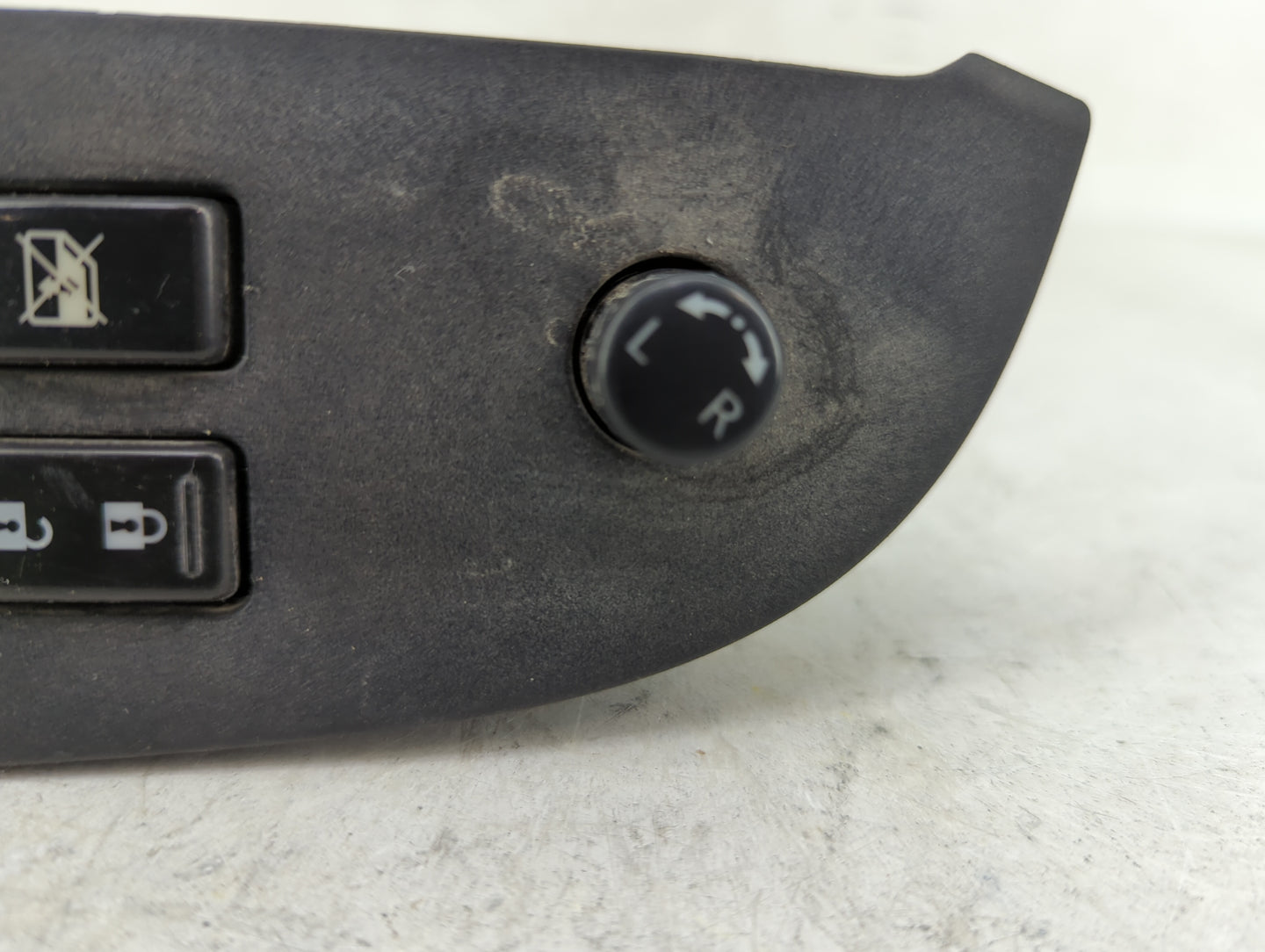 2008-2013 Nissan Altima Master Power Window Switch Replacement Driver Side Left P/N:25401 ZN00A Fits OEM Used Auto Parts - O