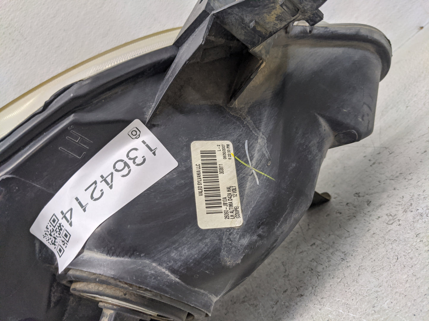 2008-2009 Nissan Altima Driver Left Oem Head Light Headlight Lamp - Oemusedautoparts1.com