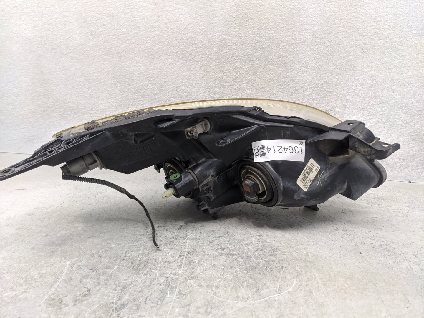 2008-2009 Nissan Altima Driver Left Oem Head Light Headlight Lamp - Oemusedautoparts1.com