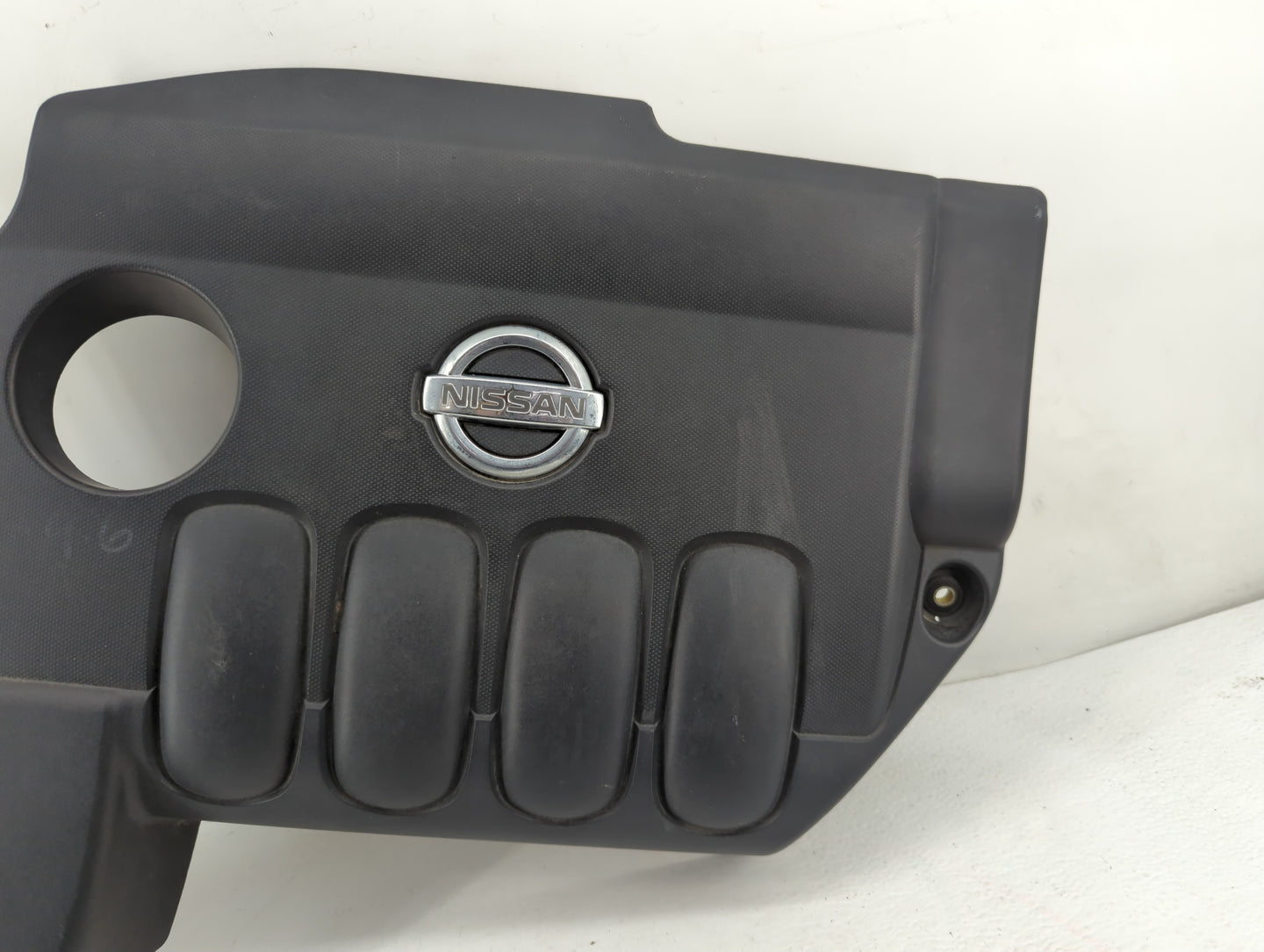 2008 Nissan Altima Engine Cover 1371140 - Oemusedautoparts1.com
