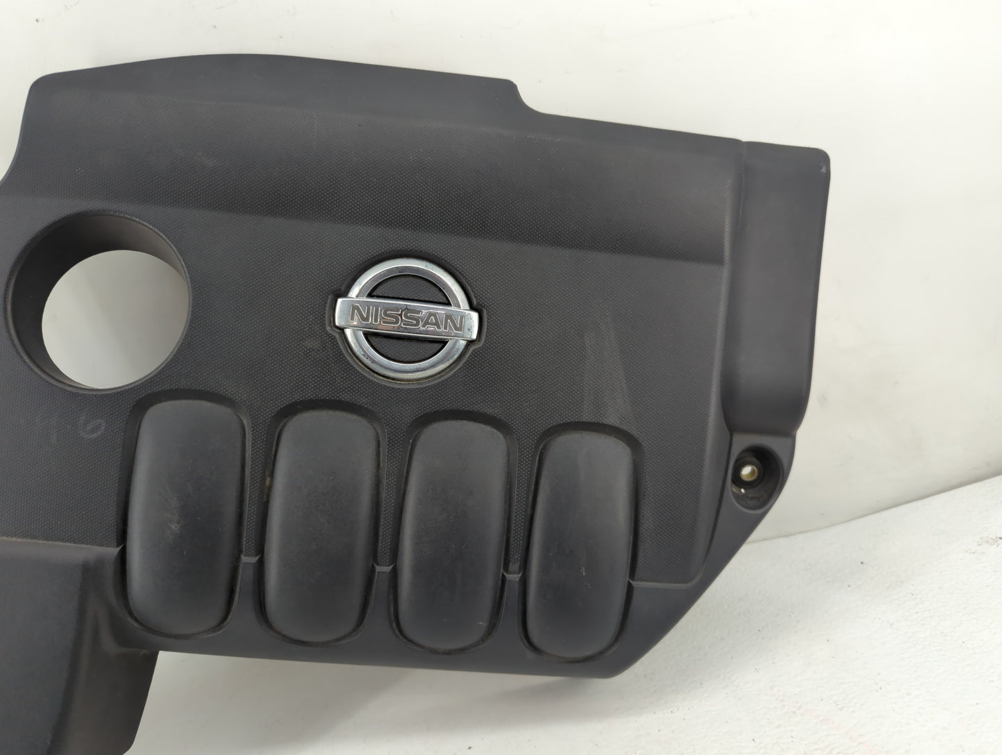 2008 Nissan Altima Engine Cover 1371140 - Oemusedautoparts1.com