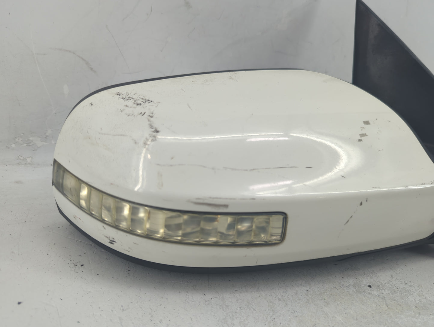 2007-2012 Nissan Altima Passenger Side View Mirror - Right Door Mirror OEM Used - Oemusedautoparts1.com