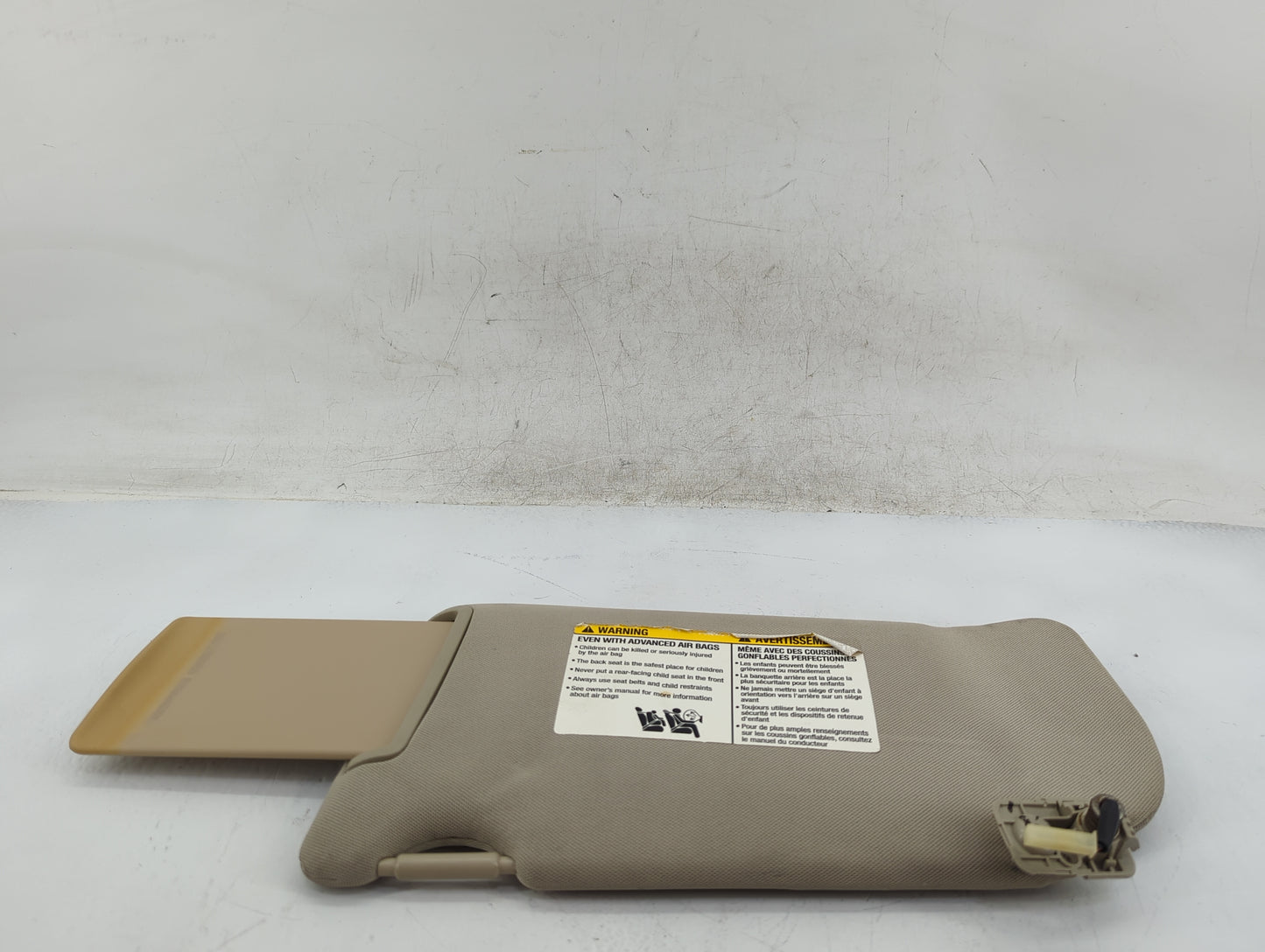 2007-2008 Nissan Altima Sun Visor Shade Replacement Passenger Right Mirror Fits Fits 2007 2008 OEM Used Auto Parts - Oemused