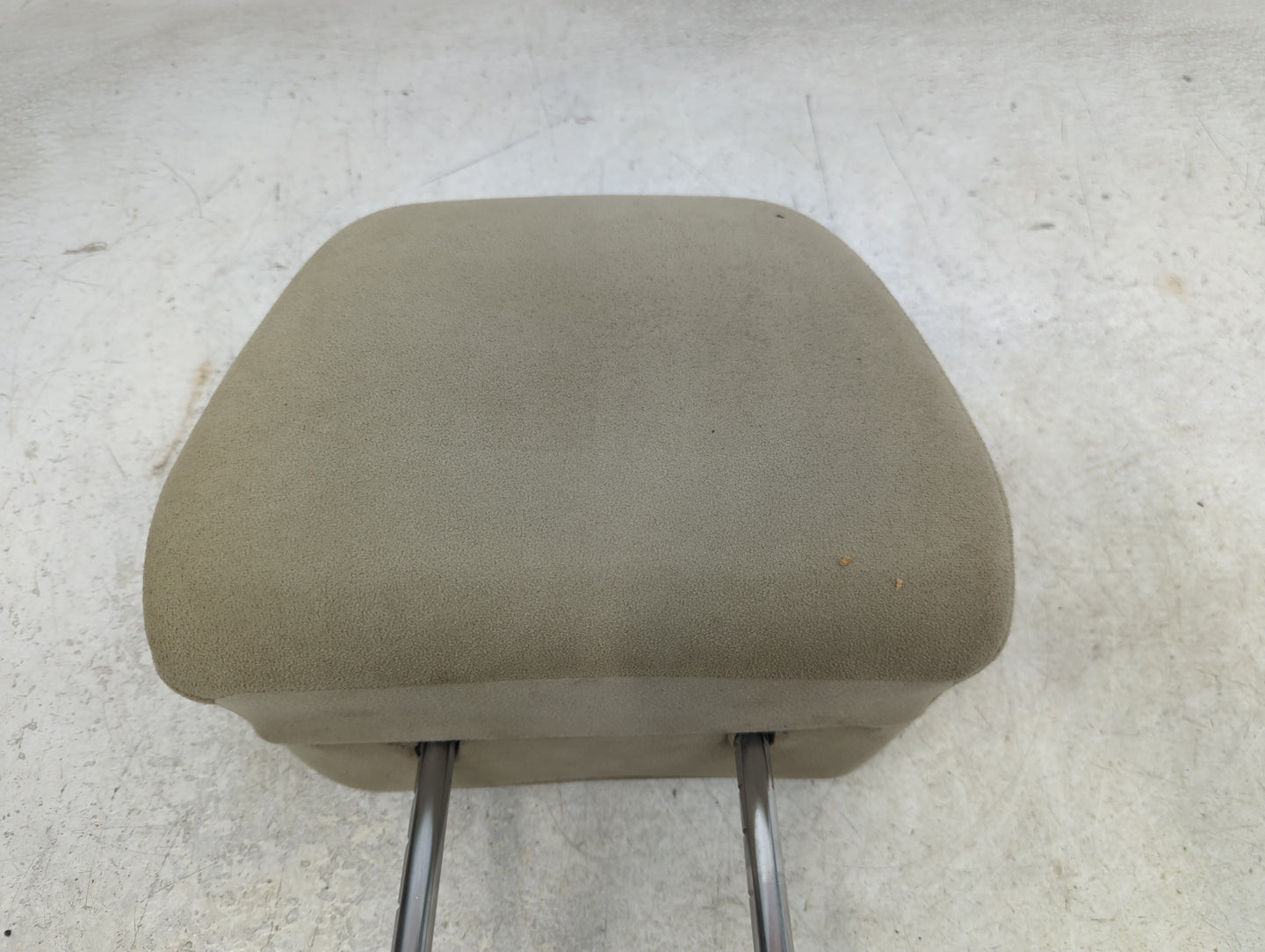 2008 Nissan Altima Headrest Head Rest Front Driver Passenger Seat Fits OEM Used Auto Parts - Oemusedautoparts1.com