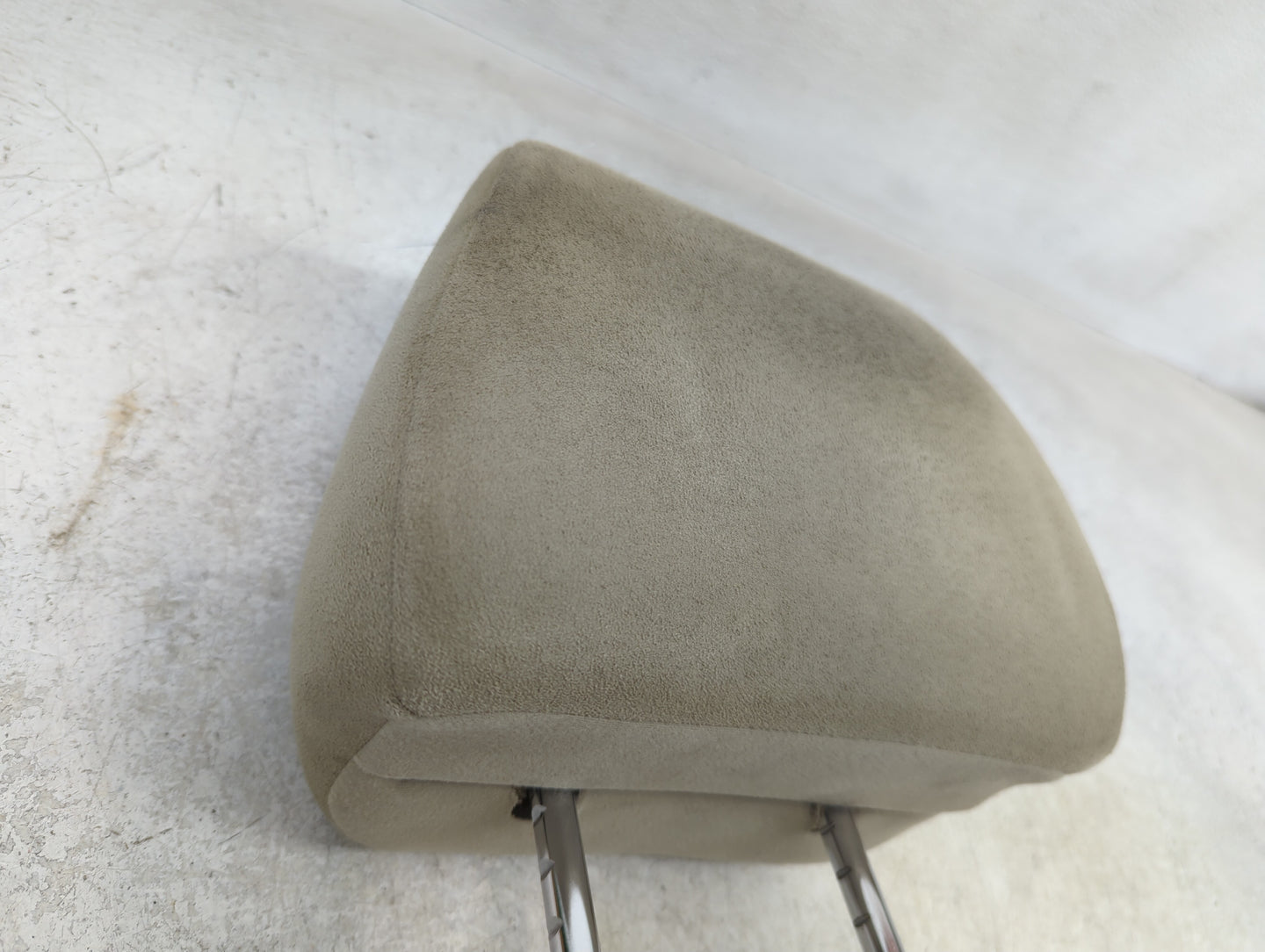 2008 Nissan Altima Headrest Head Rest Rear Seat Fits OEM Used Auto Parts - Oemusedautoparts1.com