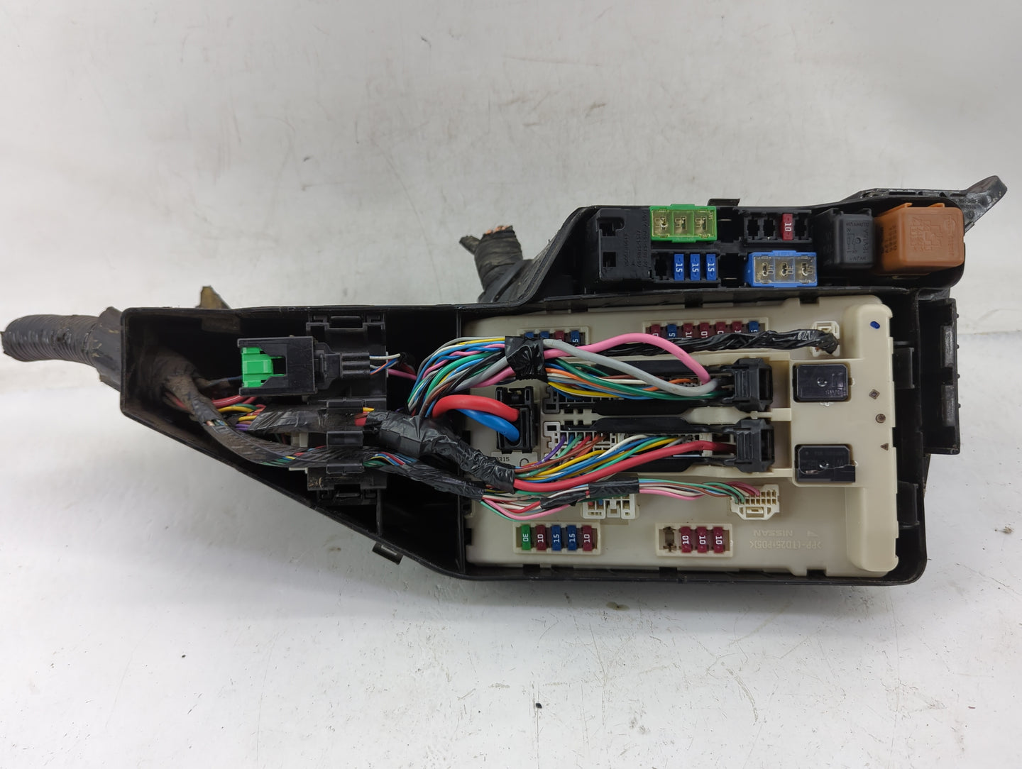 2008-2010 Nissan Altima Fusebox Fuse Box Panel Relay Module P/N:7154-9164-30 Fits Fits 2008 2009 2010 OEM Used Auto Parts - 