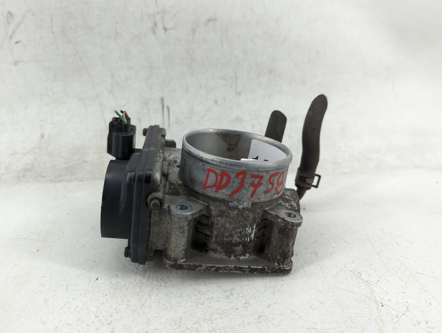 2007-2013 Nissan Altima Throttle Body P/N:526-01 Fits Fits 2007 2008 2009 2010 2011 2012 2013 OEM Used Auto Parts - Oemuseda