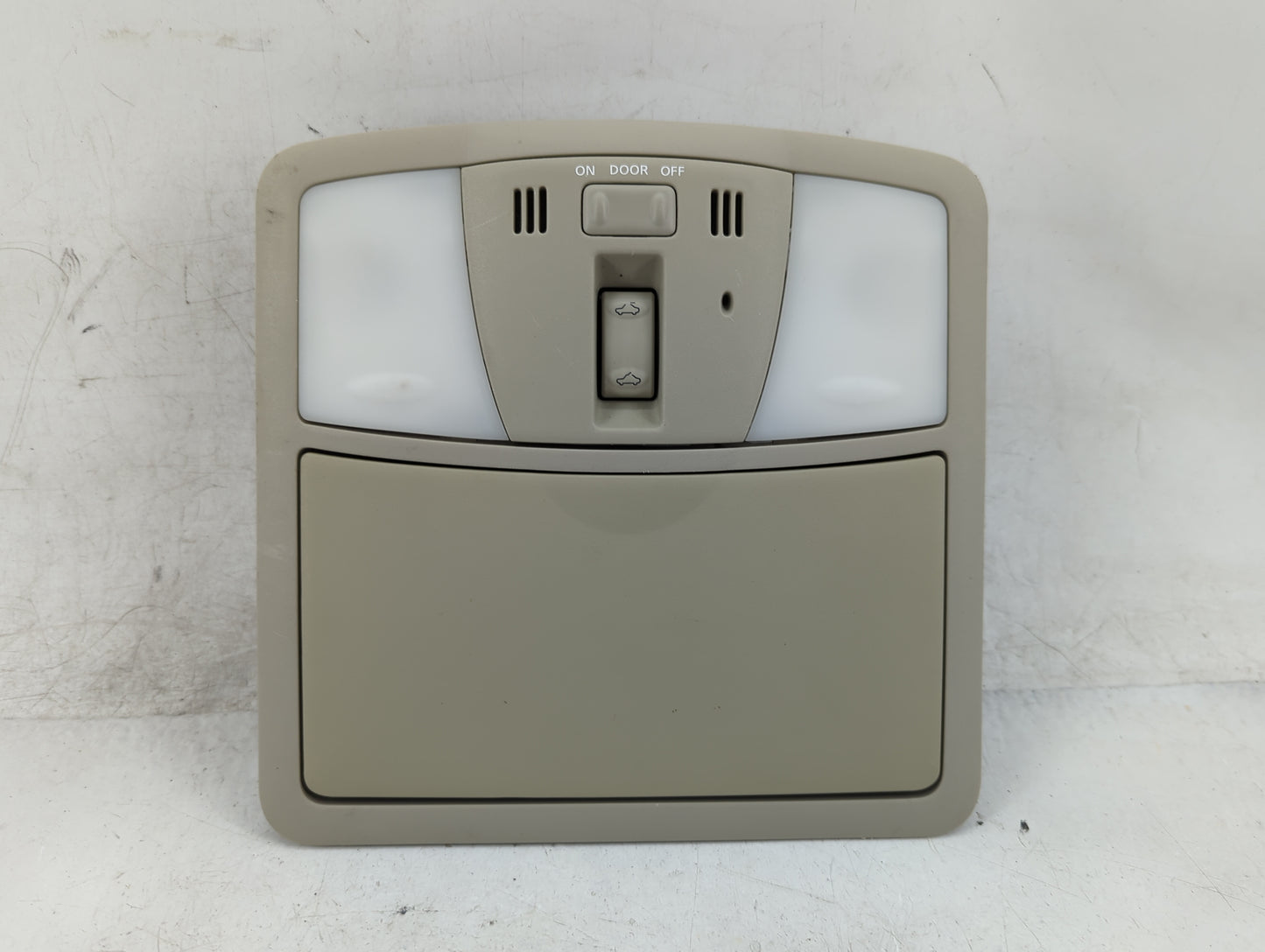 2008 Nissan Altima Overhead Roof Console - Oemusedautoparts1.com