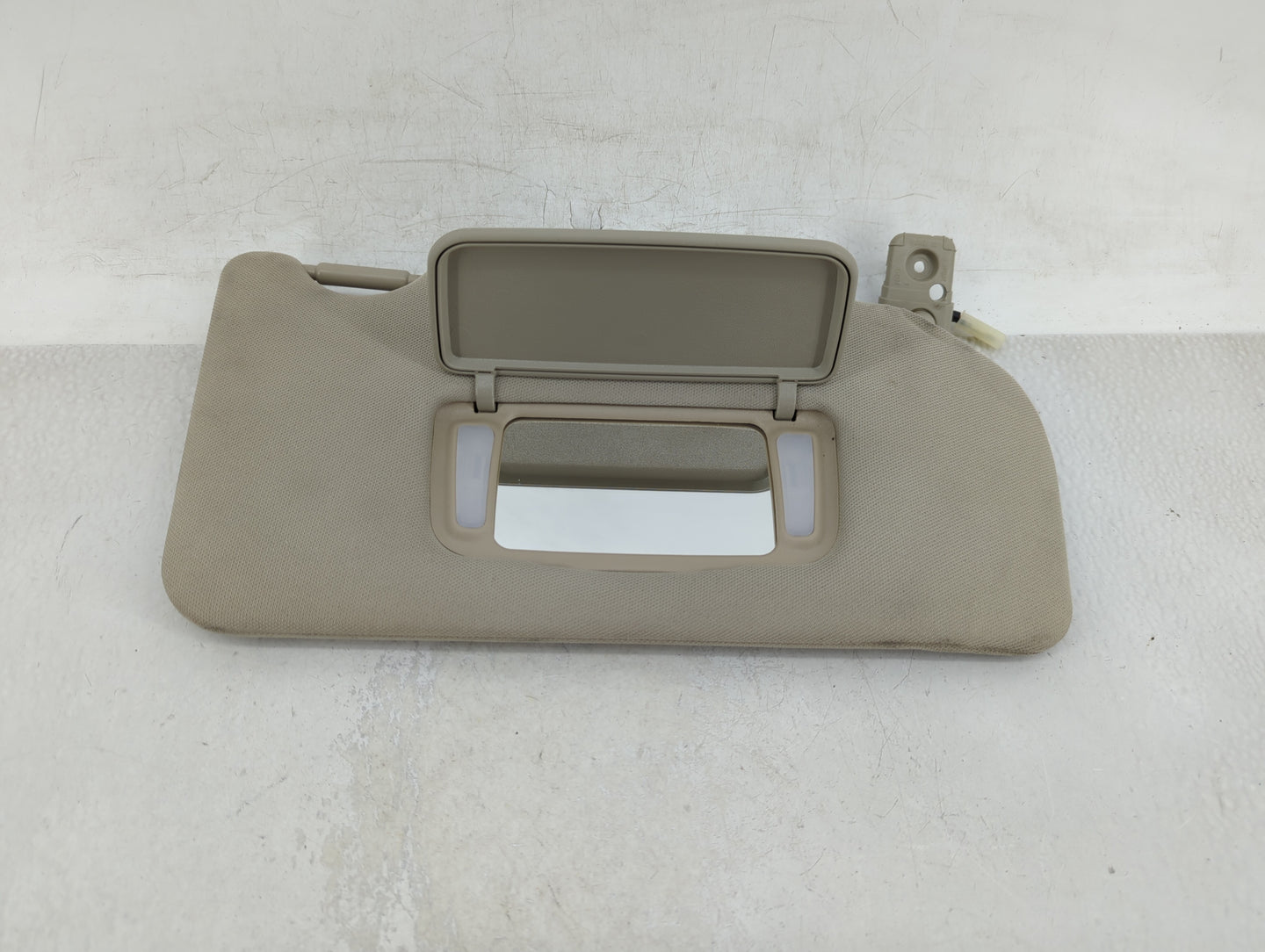 2007-2008 Nissan Altima Sun Visor Shade Replacement Driver Left Mirror Fits Fits 2007 2008 OEM Used Auto Parts - Oemusedauto