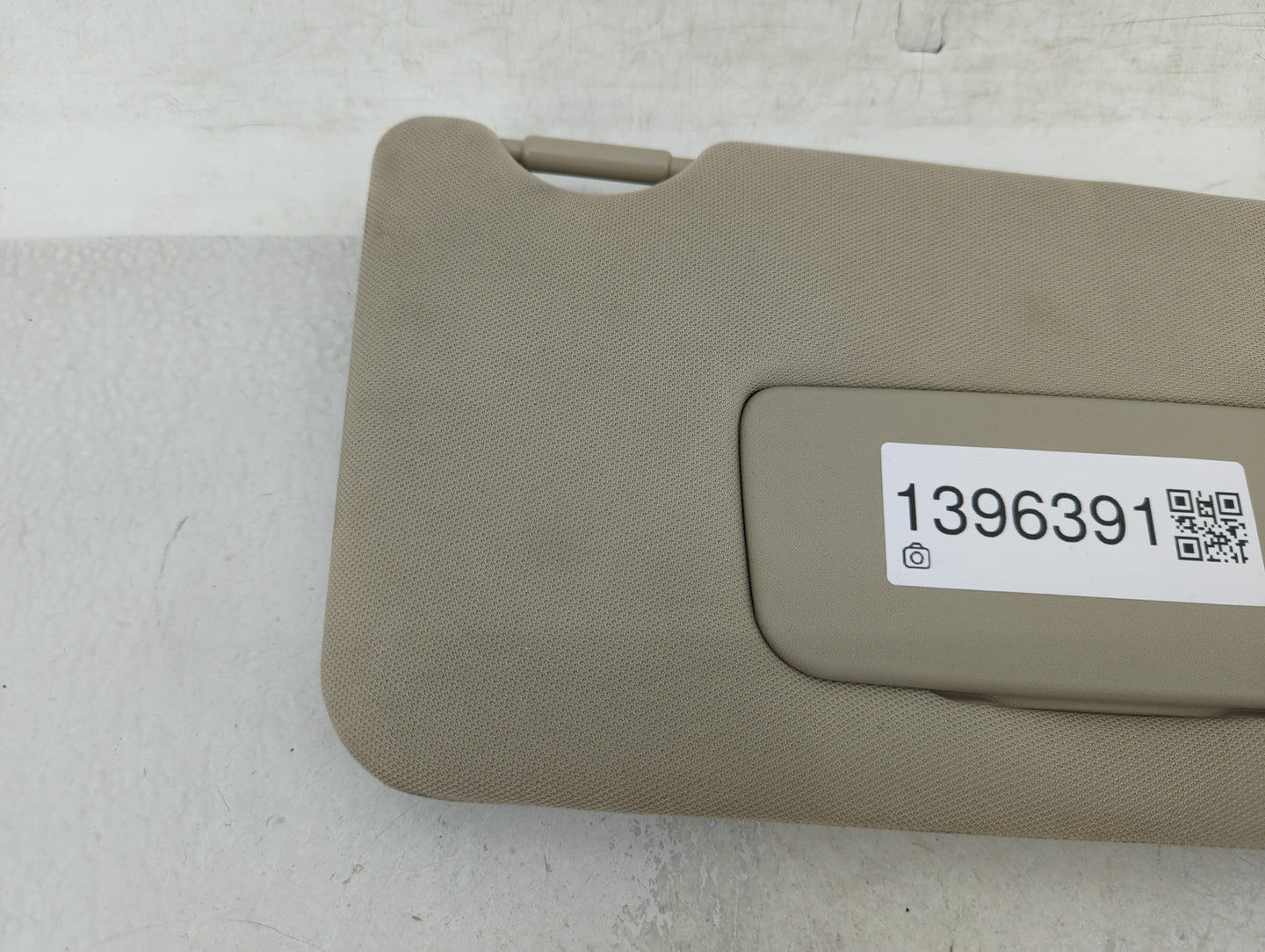 2007-2008 Nissan Altima Sun Visor Shade Replacement Driver Left Mirror Fits Fits 2007 2008 OEM Used Auto Parts - Oemusedauto