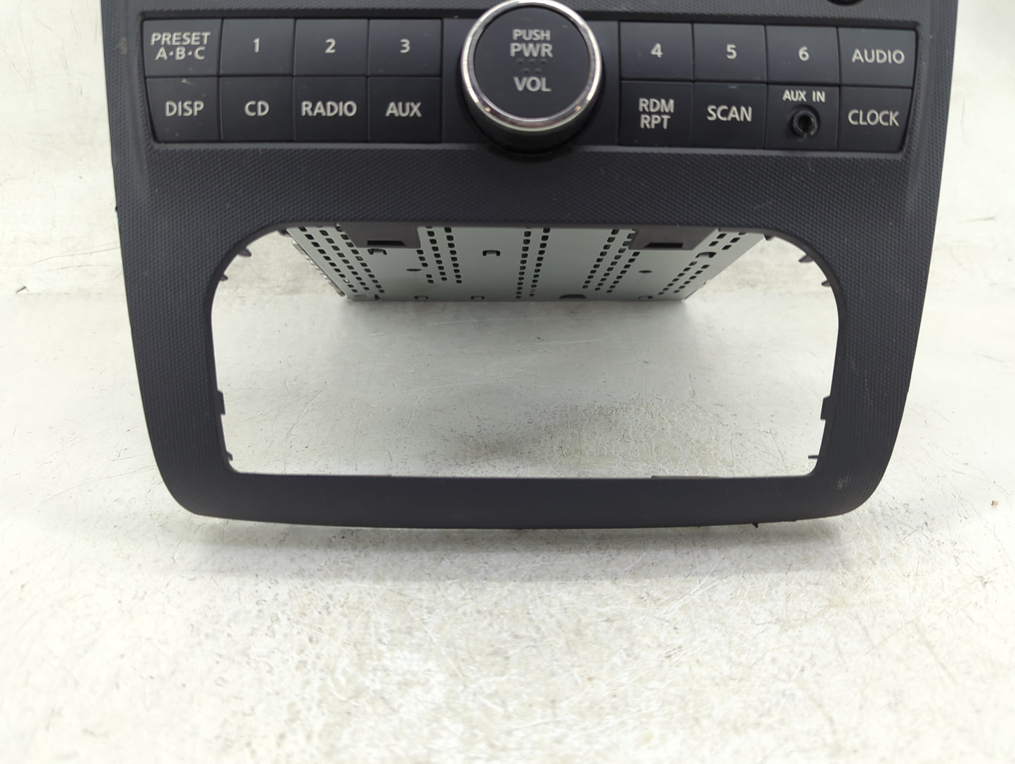 2007-2009 Nissan Altima Radio AM FM Cd Player Receiver Replacement P/N:28185 ZN40B Fits Fits 2007 2008 2009 OEM Used Auto Pa