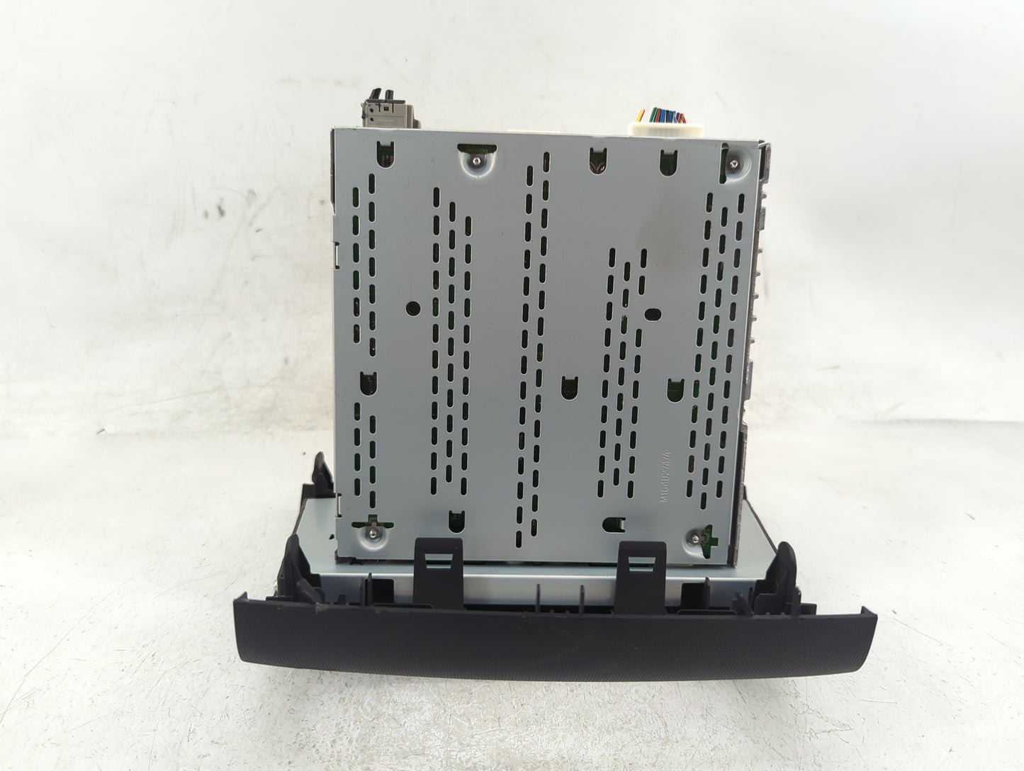 2007-2009 Nissan Altima Radio AM FM Cd Player Receiver Replacement P/N:28185 ZN40B Fits Fits 2007 2008 2009 OEM Used Auto Pa