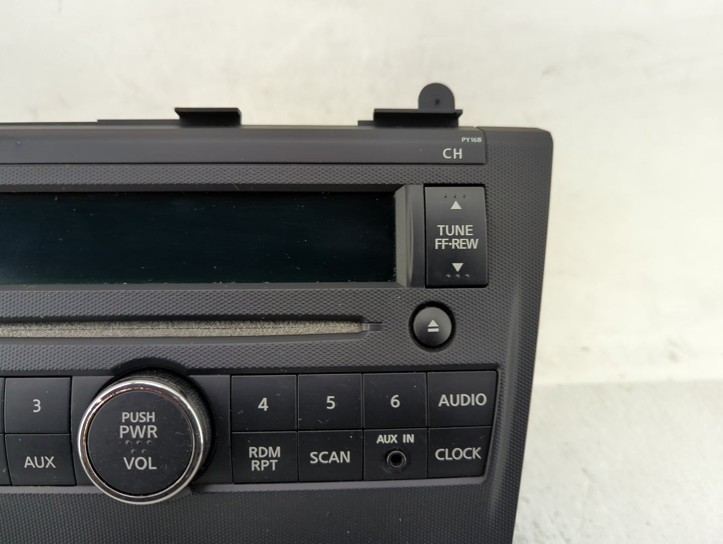 2008-2009 Nissan Altima Radio AM FM Cd Player Receiver Replacement P/N:28185 JB10A Fits Fits 2008 2009 OEM Used Auto Parts -