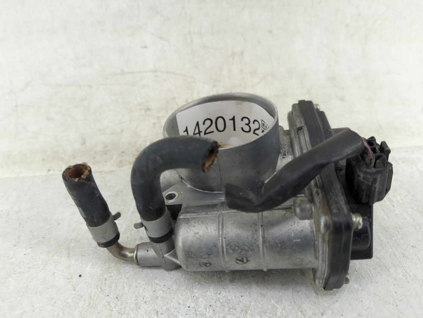 2007-2013 Nissan Altima Throttle Body P/N:526-01 Fits Fits 2007 2008 2009 2010 2011 2012 2013 OEM Used Auto Parts - Oemuseda