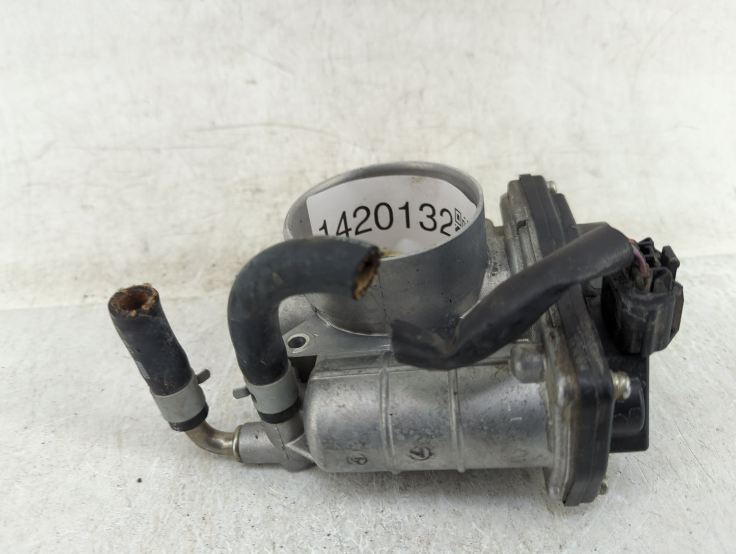 2007-2013 Nissan Altima Throttle Body P/N:526-01 Fits Fits 2007 2008 2009 2010 2011 2012 2013 OEM Used Auto Parts - Oemuseda
