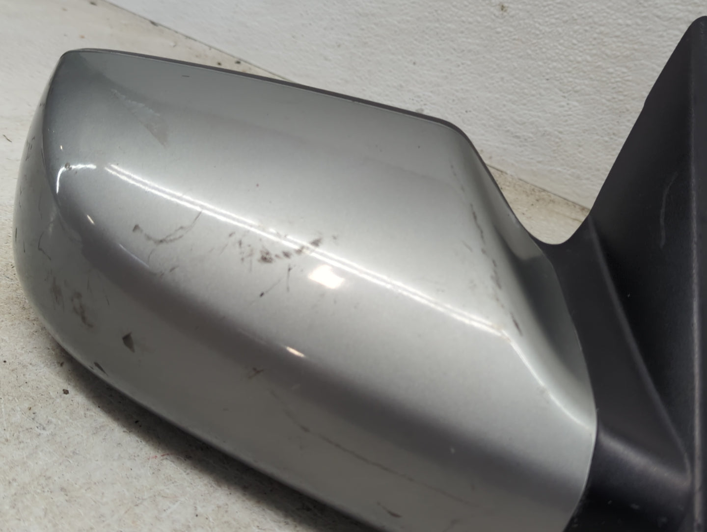 2007-2012 Nissan Altima Passenger Side View Mirror - Right Door Mirror OEM Used - Oemusedautoparts1.com