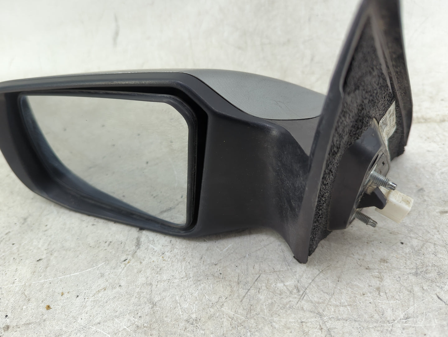 2007-2012 Nissan Altima Driver Side View Mirror - Left Door Mirror OEM Used - Oemusedautoparts1.com
