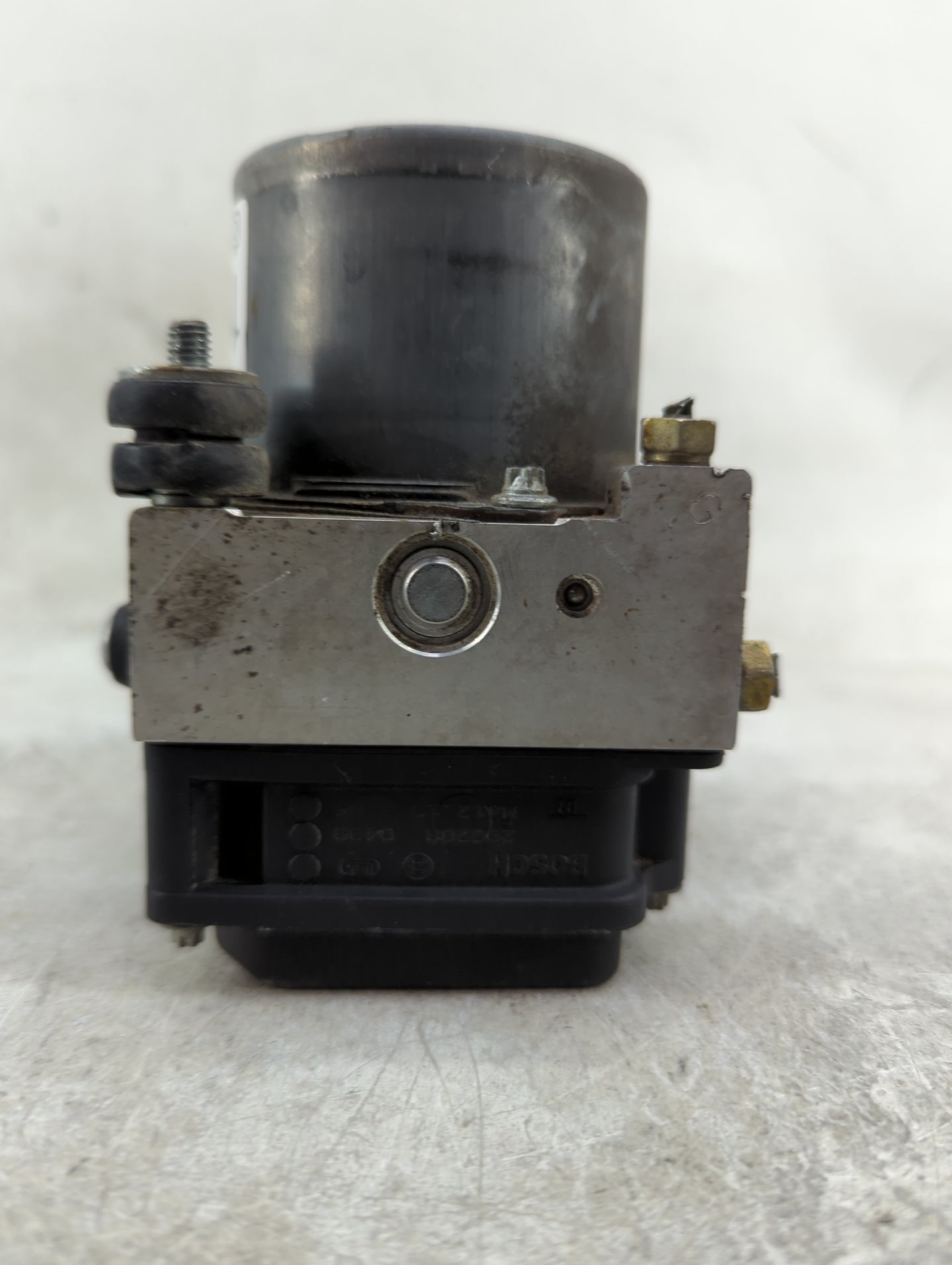 2007-2009 Nissan Altima ABS Pump Control Module Replacement Fits Fits 2007 2008 2009 OEM Used Auto Parts - Oemusedautoparts1