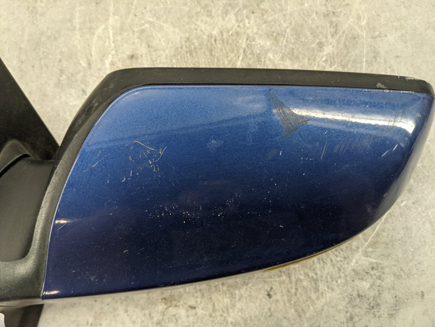 2008-2013 Nissan Altima Passenger Side View Mirror - Right Door Mirror OEM Used - Oemusedautoparts1.com