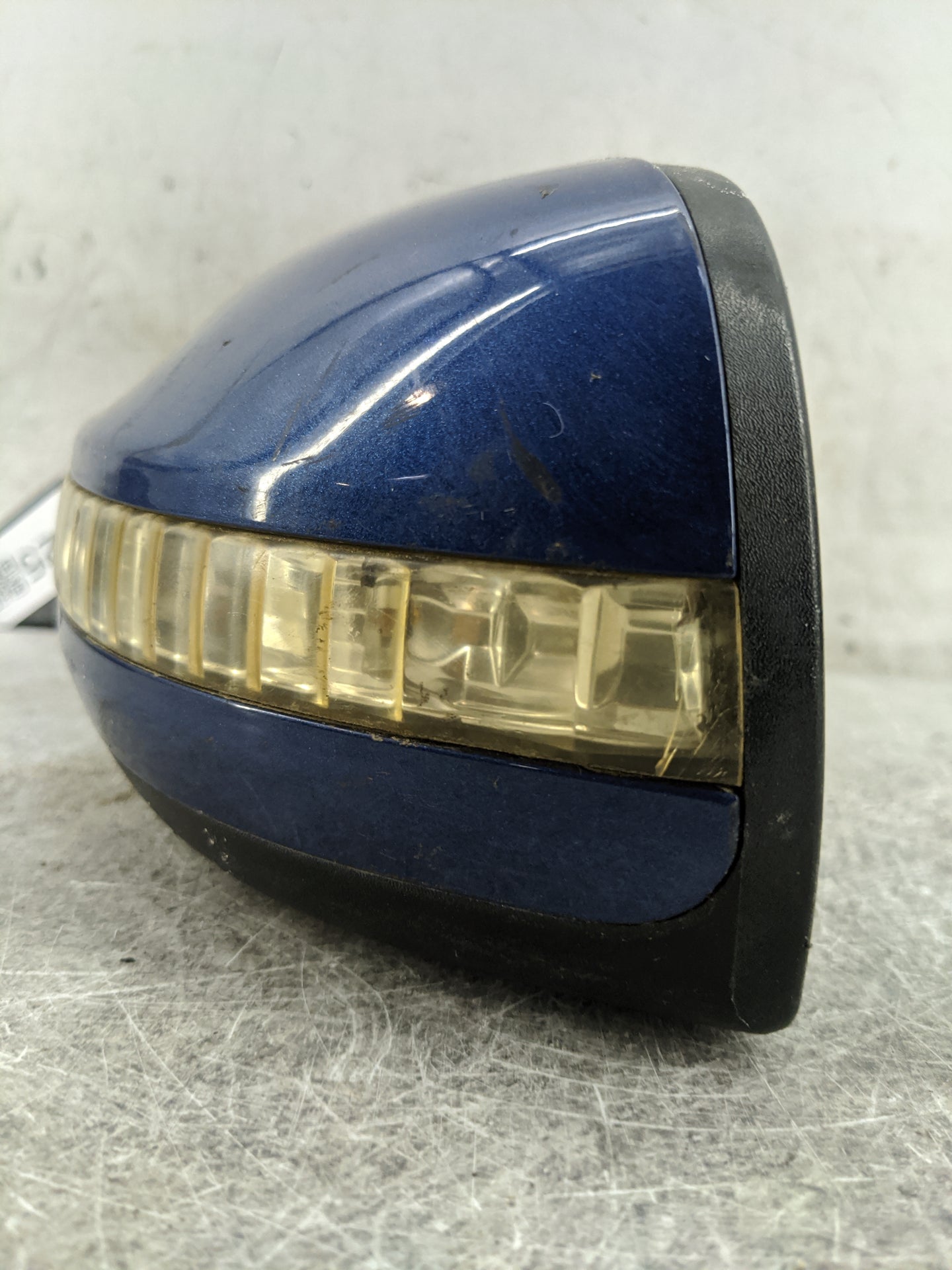 2008-2013 Nissan Altima Passenger Side View Mirror - Right Door Mirror OEM Used - Oemusedautoparts1.com