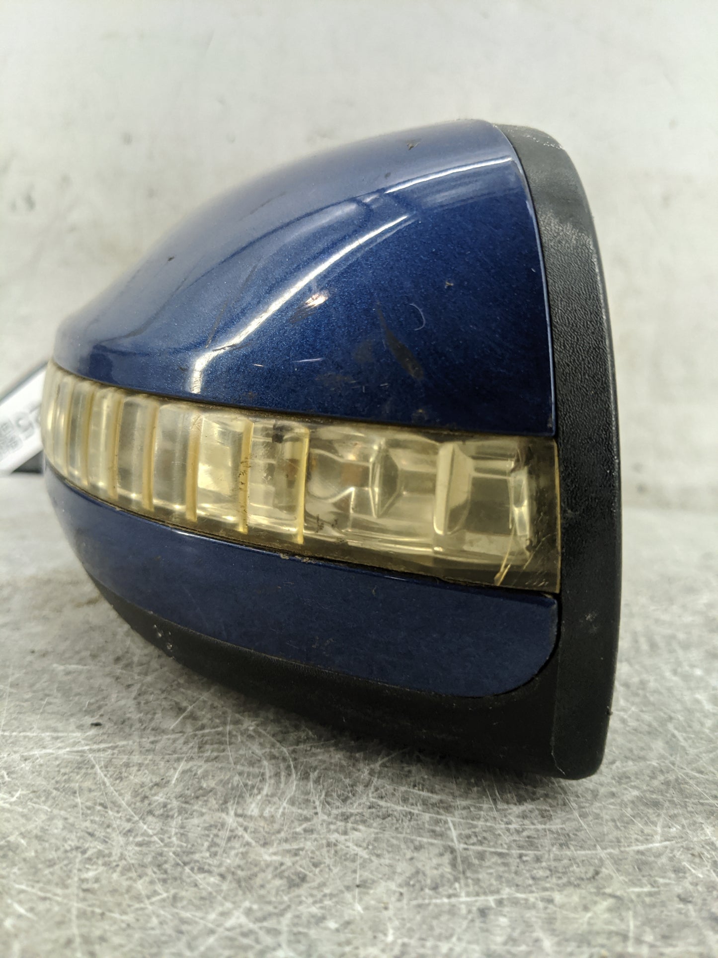 2008-2013 Nissan Altima Passenger Side View Mirror - Right Door Mirror OEM Used - Oemusedautoparts1.com
