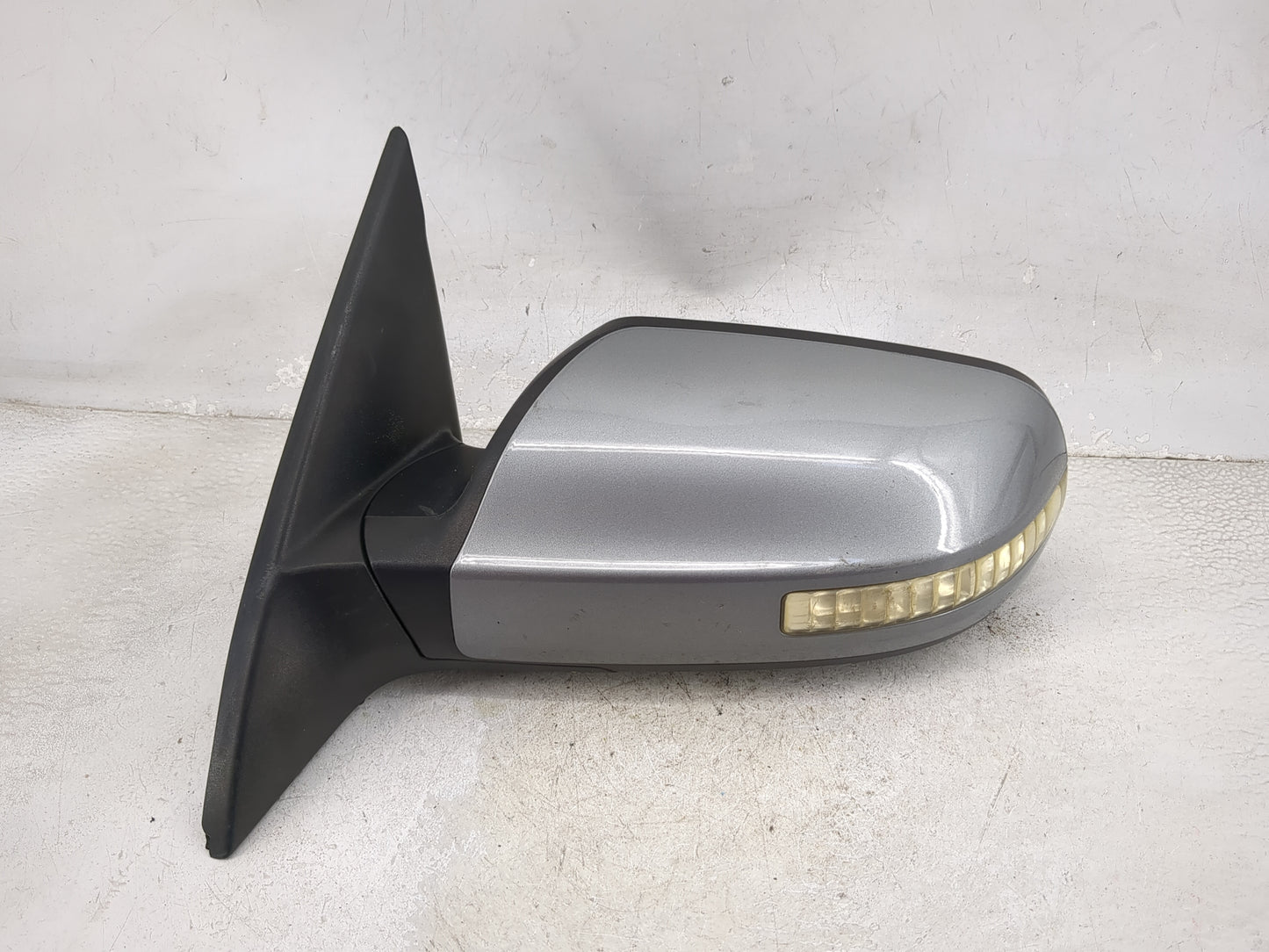 2008 Nissan Altima Driver Side View Mirror - Left Door Mirror OEM Used - Oemusedautoparts1.com
